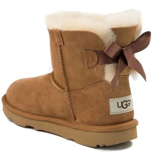 BRAND NEW UGG BAILEY W/BOW MINI ll BOOTS IN BOX